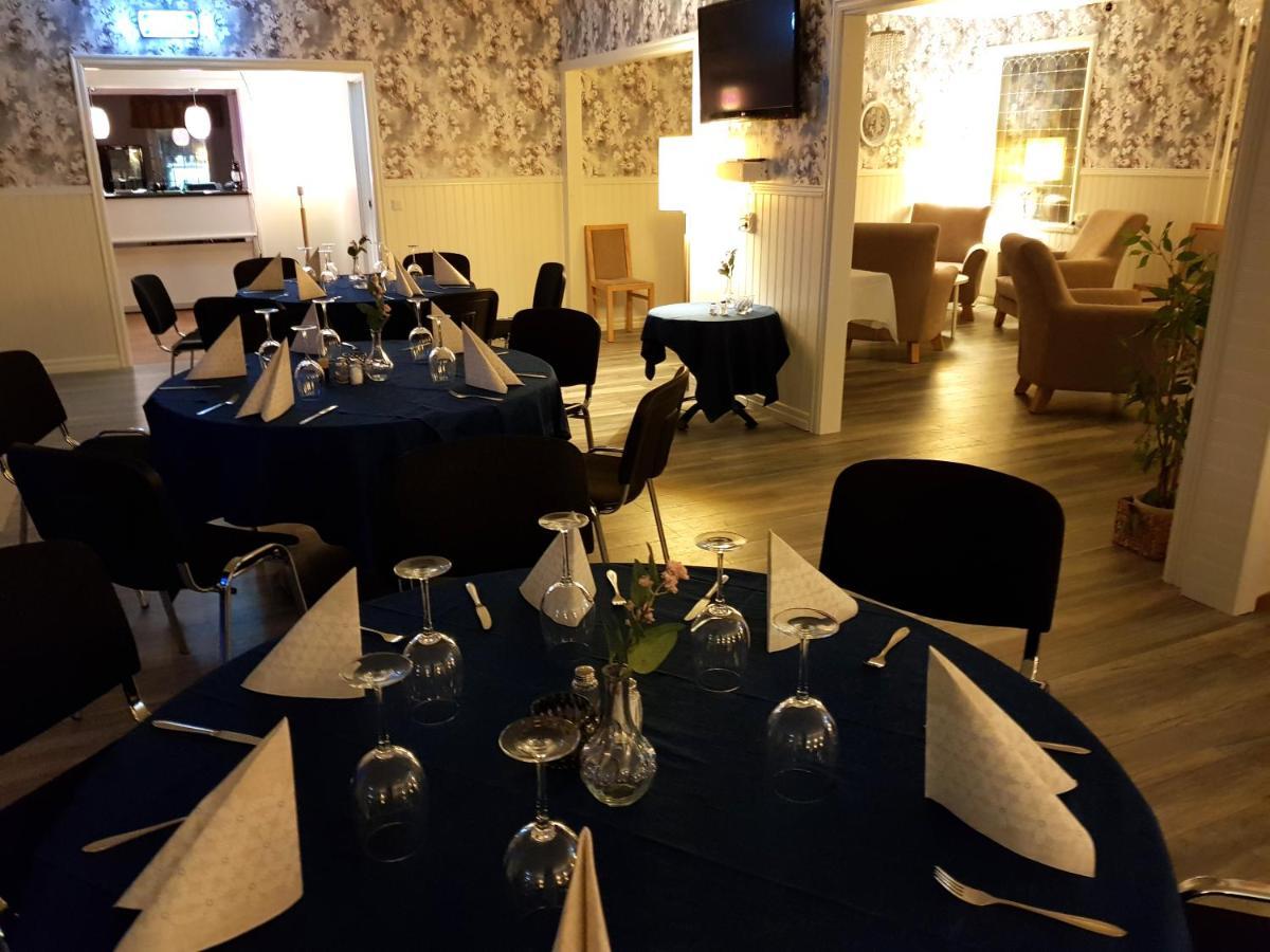 Bjoernforsens Turist & Konferenshotell, Naera Husum, Oernskoeldsvik Bjorna Buitenkant foto